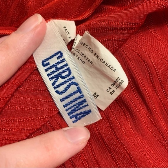 Christina Women's Textured Side Tie Wrap Swim Coverup Skirt Red - Size‎ M - Picture 3 of 3